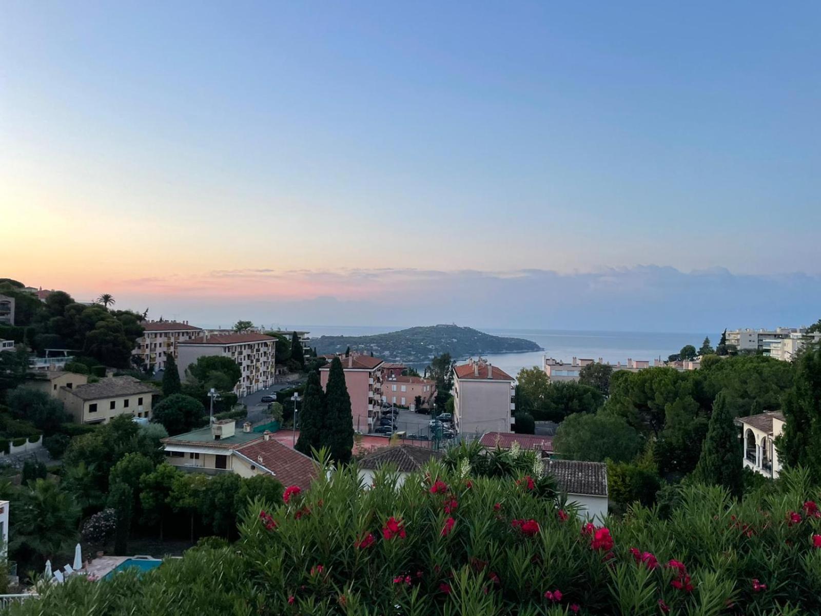 Hotel La Fiancee Du Pirate Villefranche-sur-Mer Bagian luar foto